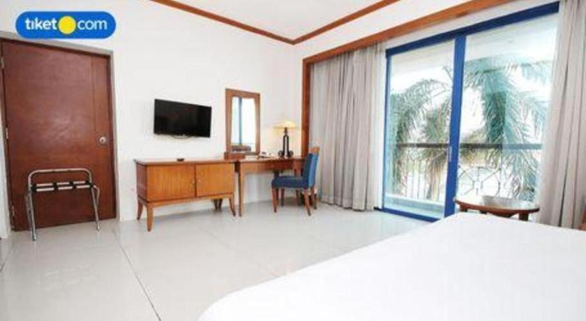 Makassar Golden Hotel Macáçar Exterior foto