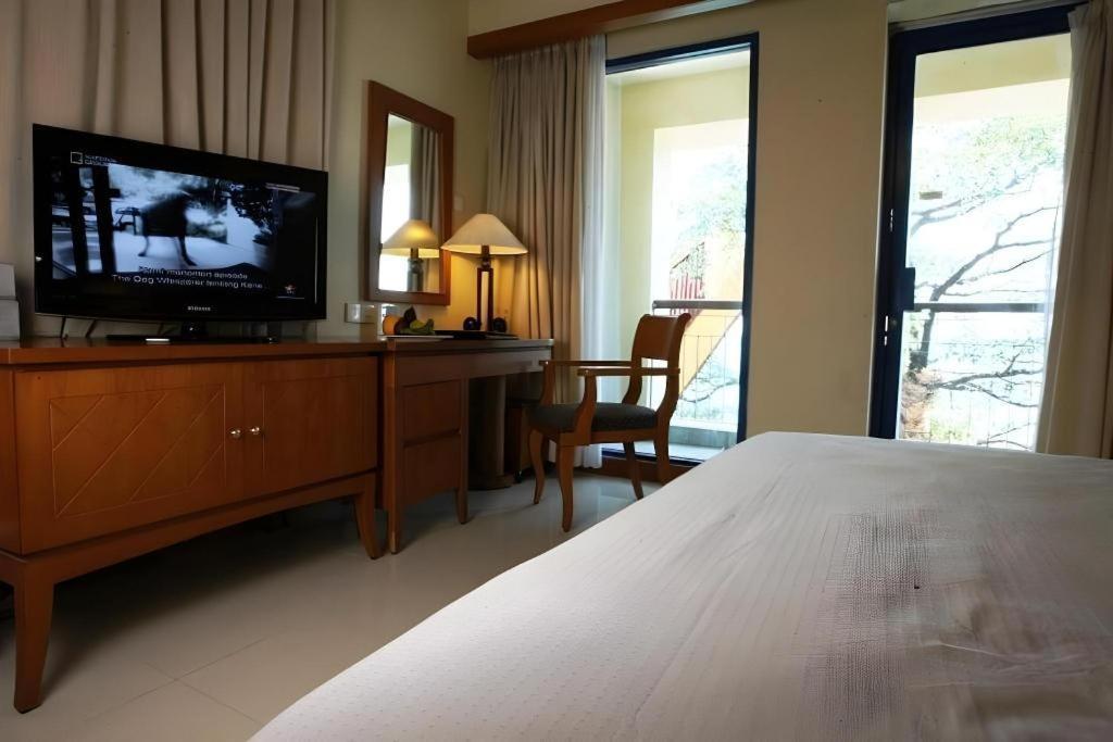 Makassar Golden Hotel Macáçar Exterior foto