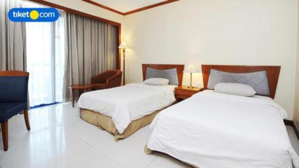 Makassar Golden Hotel Macáçar Exterior foto
